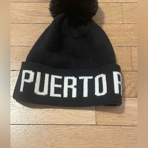 Black Puerto Rico Pom Pom Beanie OS 🇵🇷